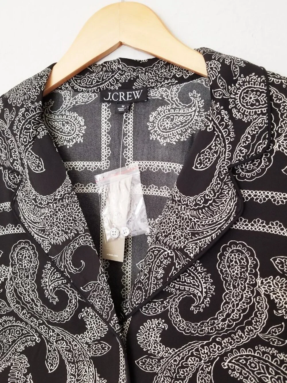 NEW J.CREW Drapey Camp-Collar Shirt M Paisley Scarf Bandana Satin CP645 $145 NWT